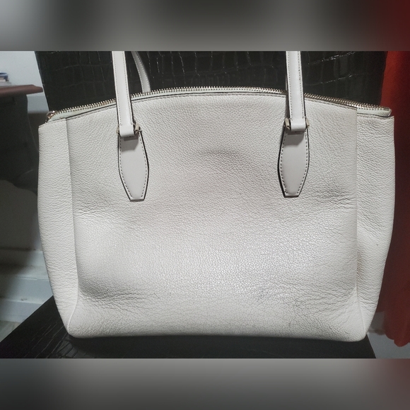 KATE SPADE -Monet Large Leather Triple Compartment Tote Purse - Picture 4 of 10